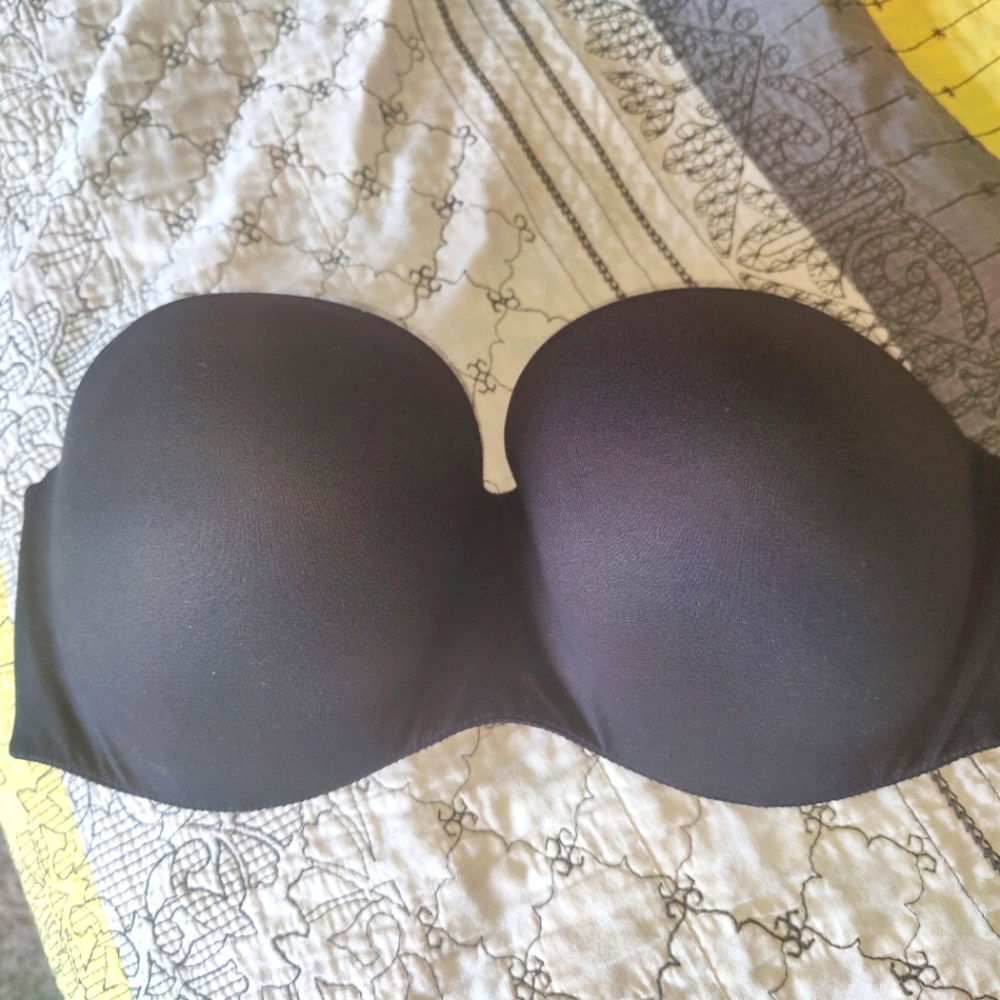 Victoria's Secret strapless bra